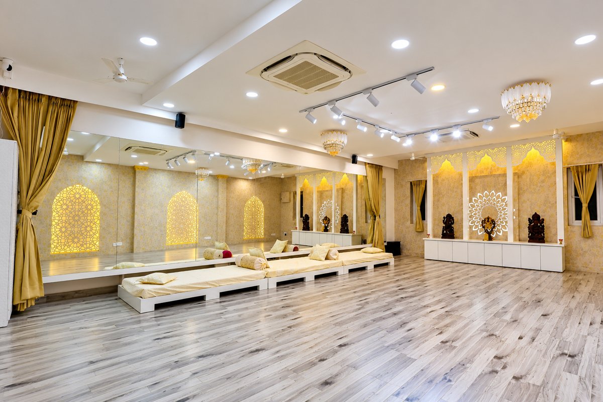 Dance rehearsal studio
